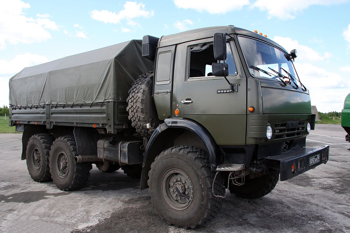 KAMAZ-5350_military_truck_of_Russia کارشناسی